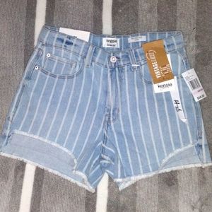 Kensie Vintage Luxe The high rise short 6/28 NWT